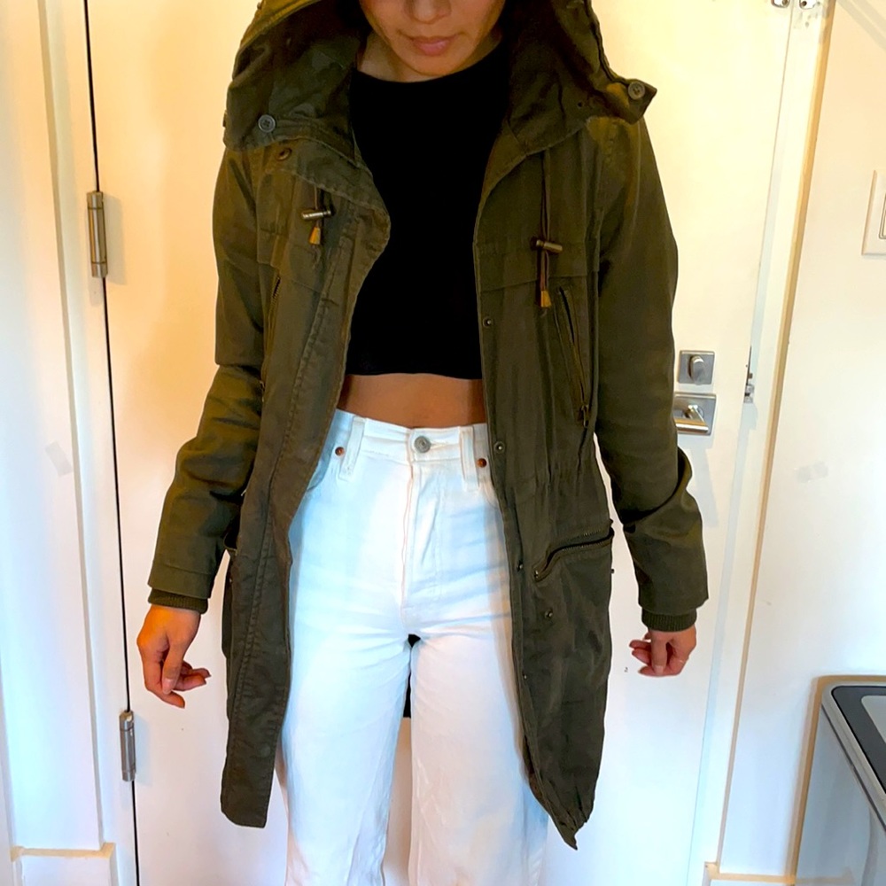 Dark cargo green autumn coat